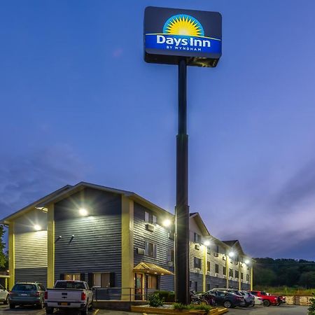 Days Inn By Wyndham Somerset Pa I-70 I-76 מראה חיצוני תמונה