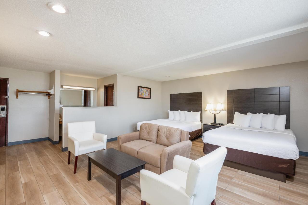 Days Inn By Wyndham Somerset Pa I-70 I-76 מראה חיצוני תמונה